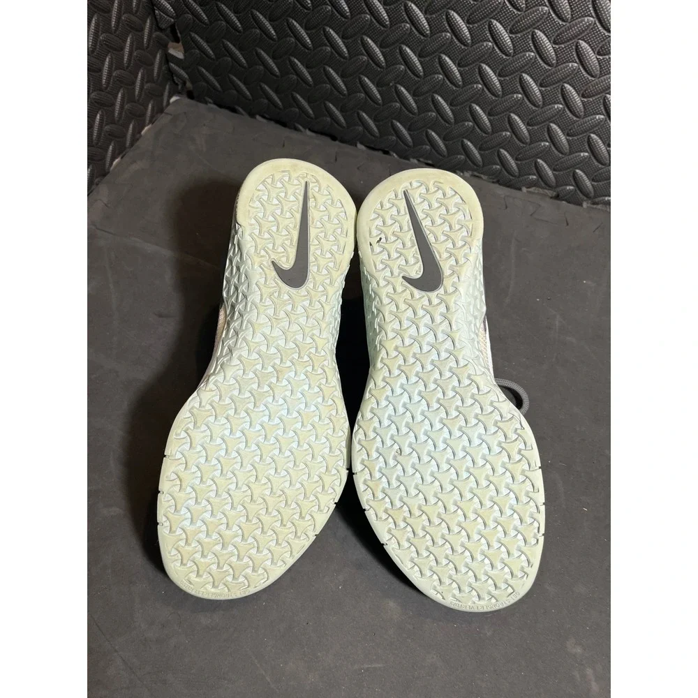 Nike‎ Metcon DSX Flyknit Womens 9 Grey White Volt Training Shoes 849809-100